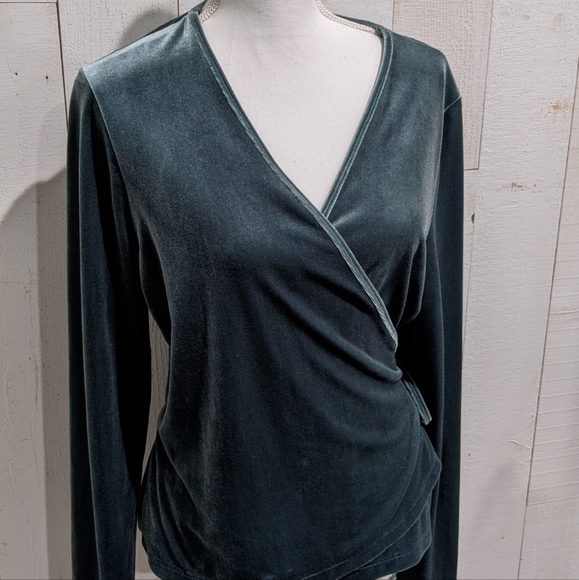 Madewell Ballet Velvet Wrap Top In Architect Green - Picture 7 of 14